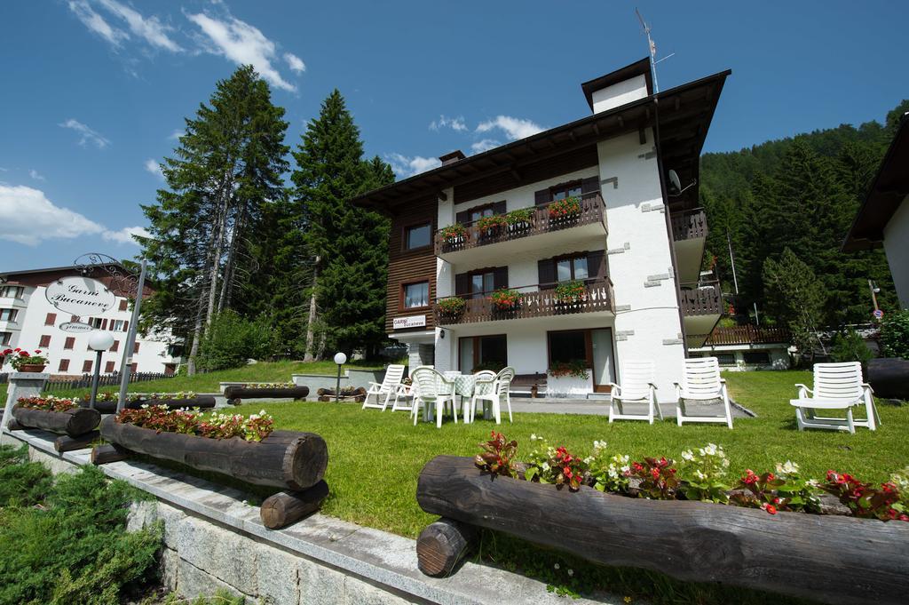 Garni Bucaneve Madonna di Campiglio Bagian luar foto