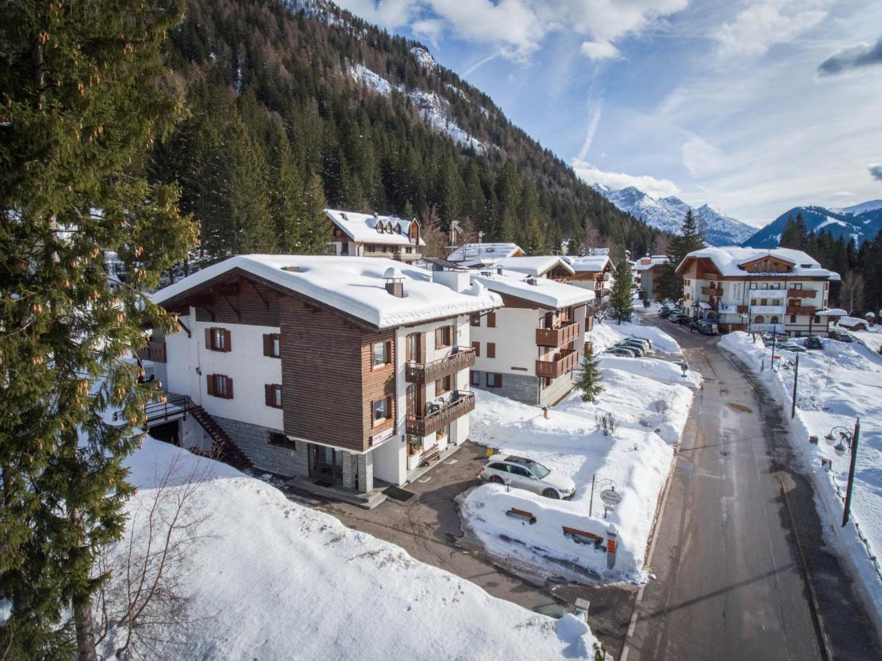 Garni Bucaneve Madonna di Campiglio Bagian luar foto