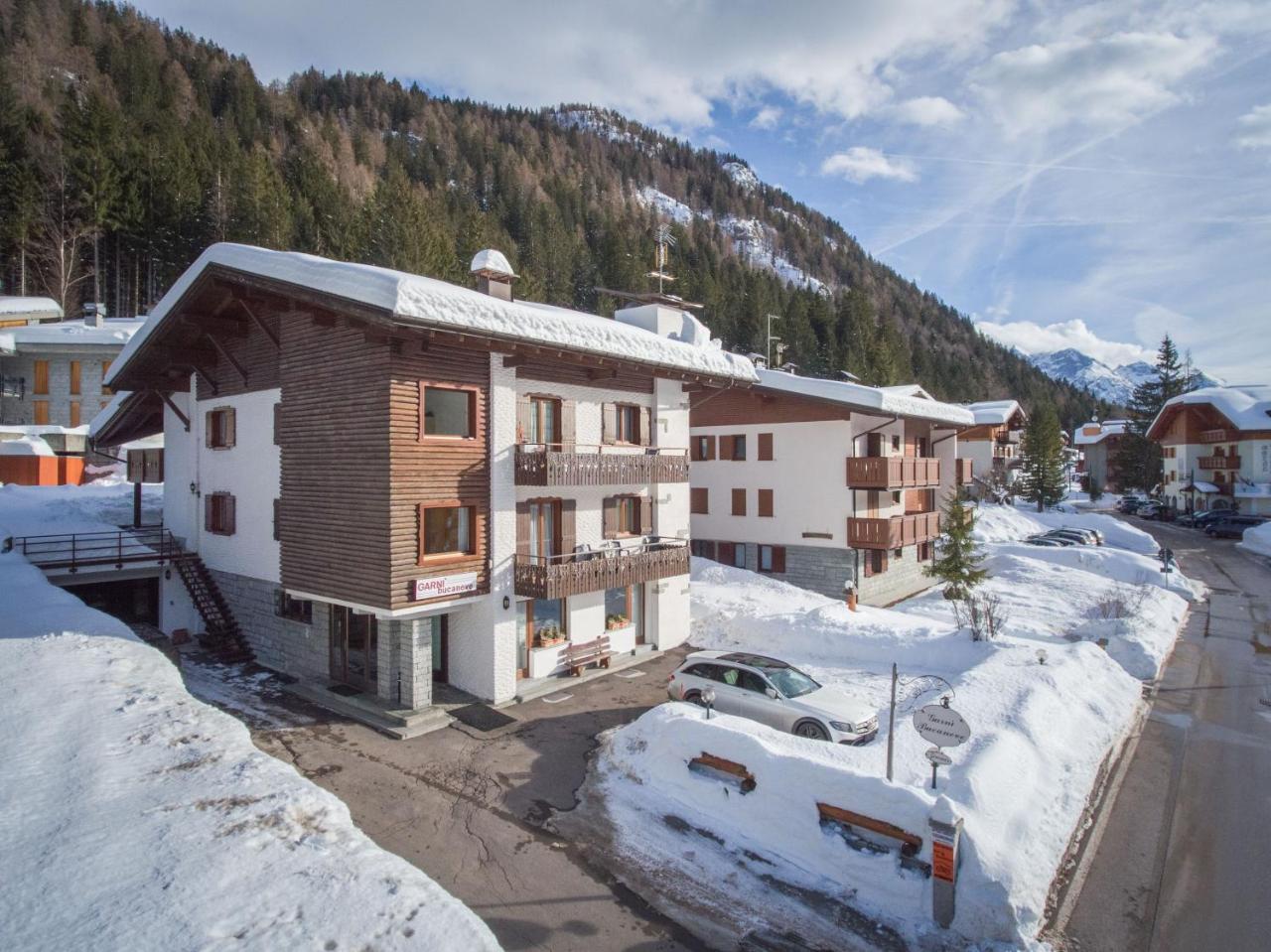 Garni Bucaneve Madonna di Campiglio Bagian luar foto