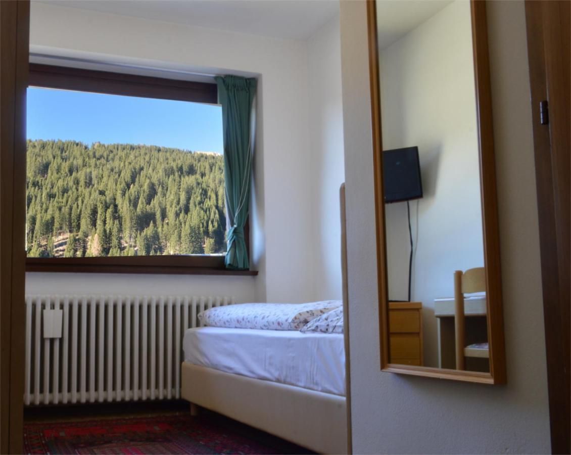 Garni Bucaneve Madonna di Campiglio Bagian luar foto